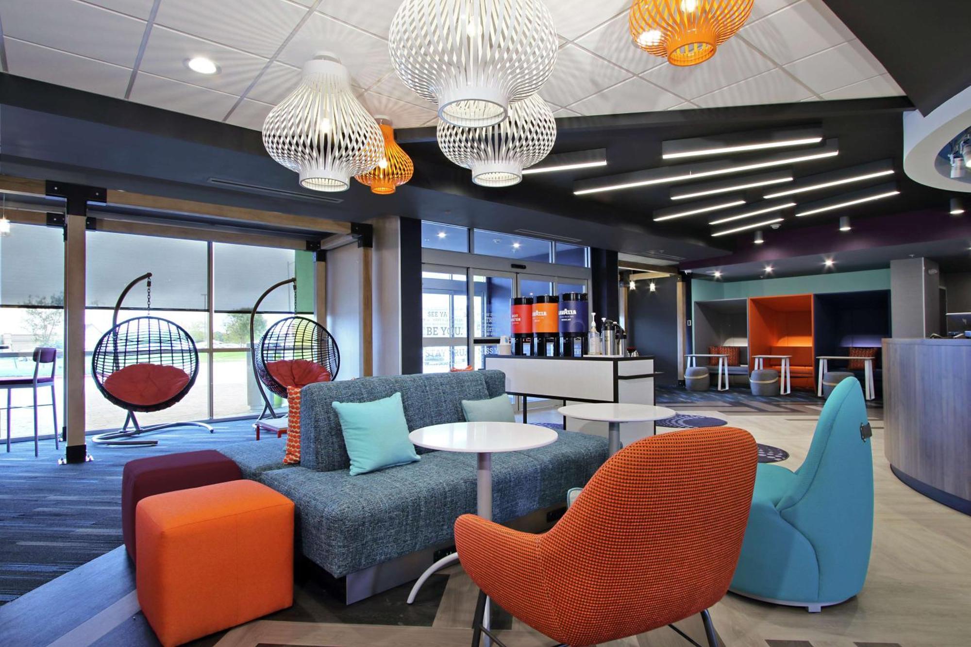 Tru By Hilton College Station Hotel